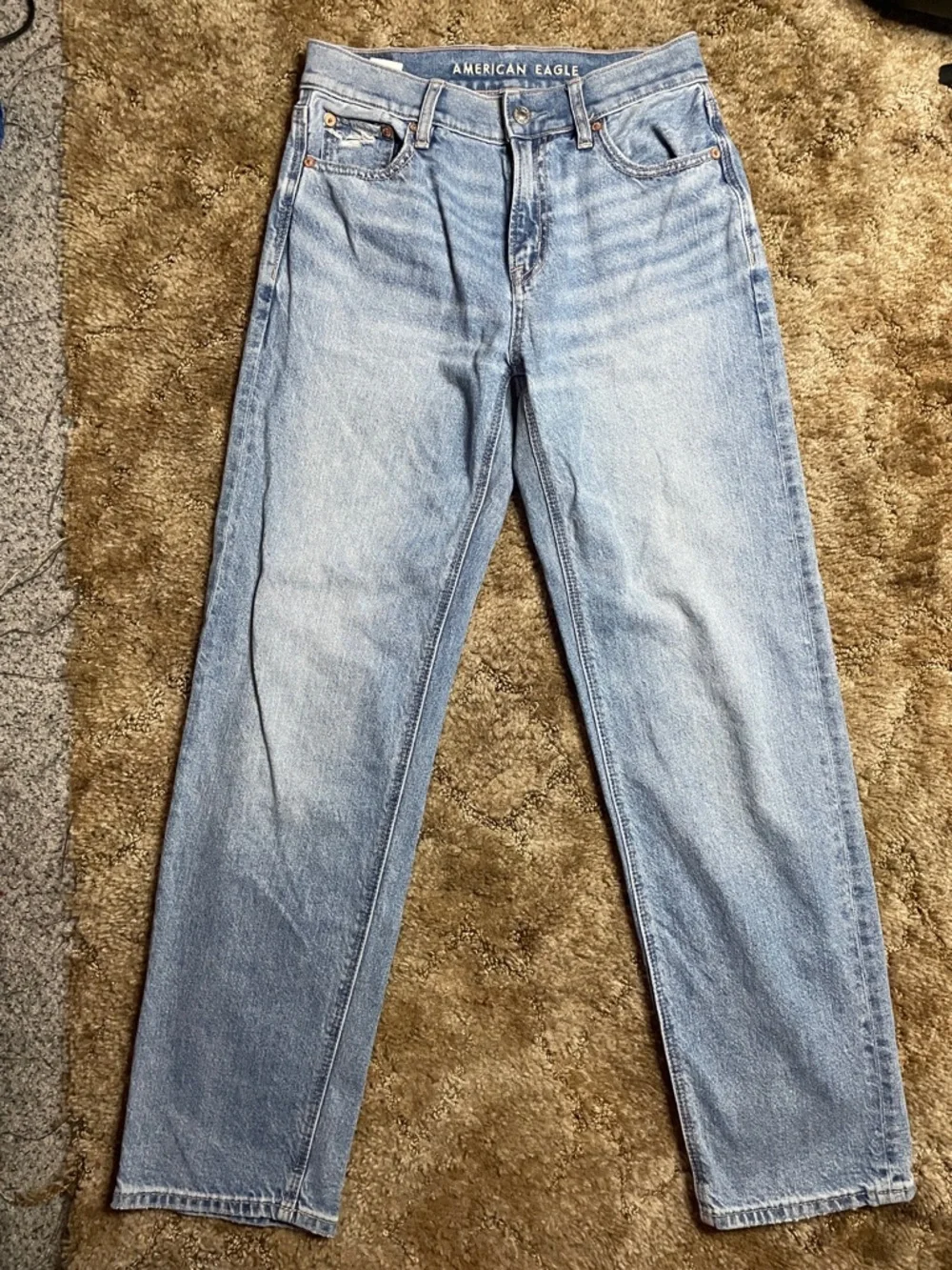 American Eagle Light Wash Ex Boyfriend‎ Jean Size 000